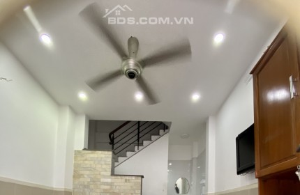 BÁN NHÀ QUẬN 3, ĐƯỜNG LÝ CHÍNH THẮNG, 41M2, NHỈNH 5 TỶ.